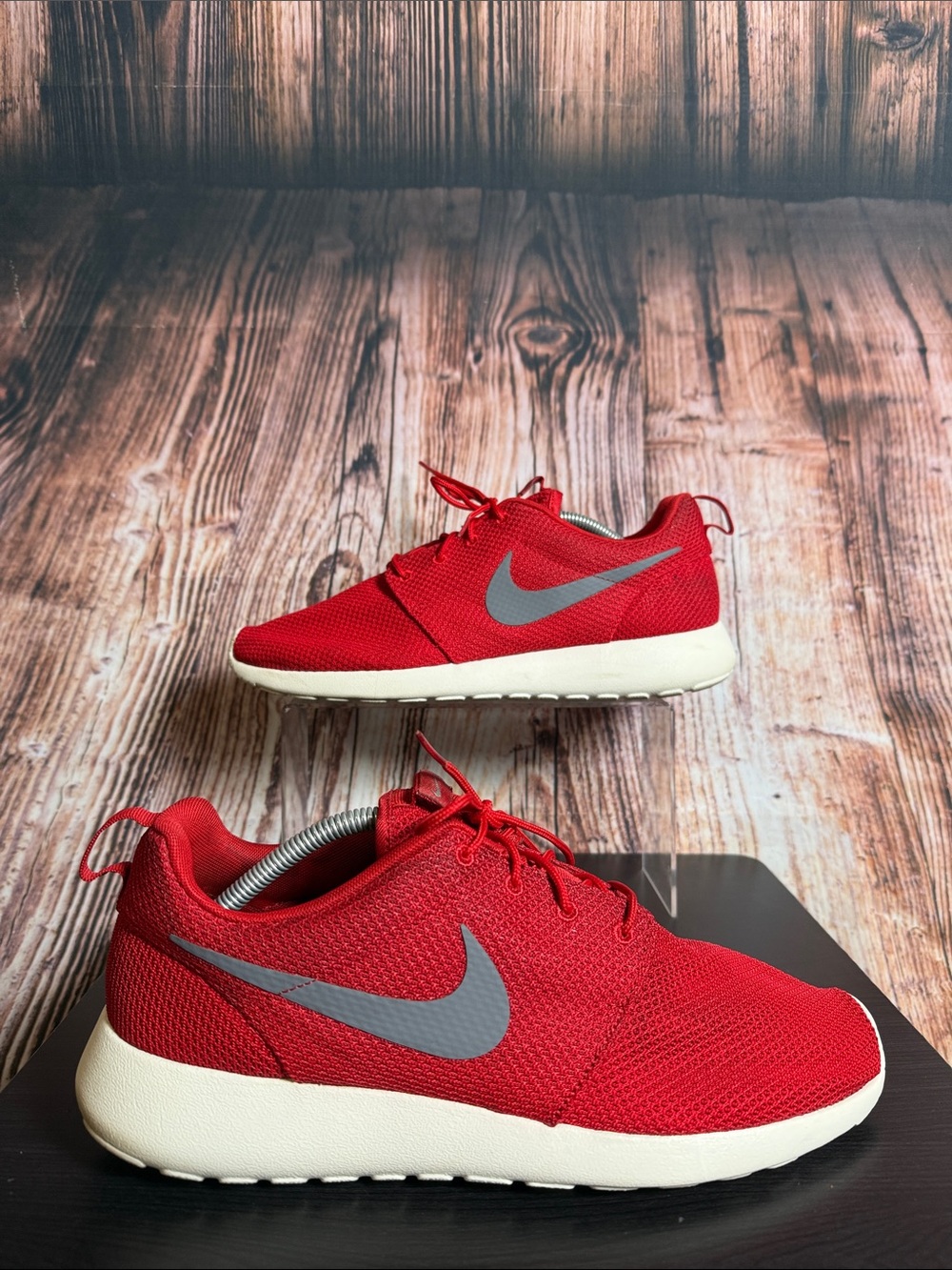 Nike Roshe One Running Sneakers Mens Sz 11